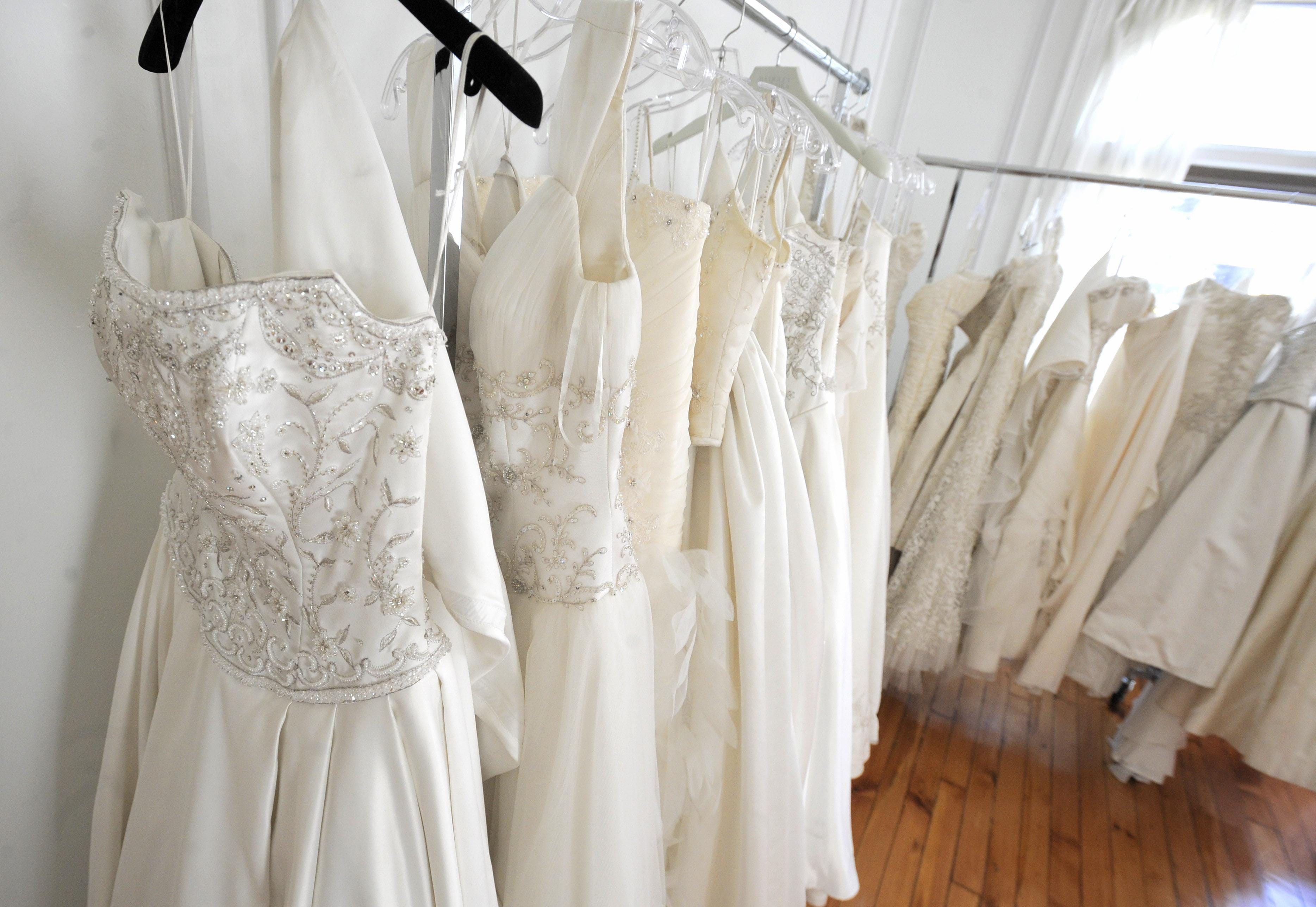 urban outfitters wedding dress